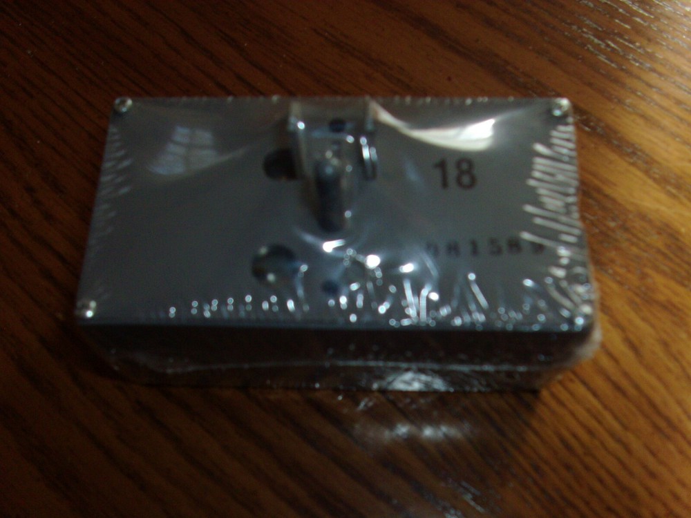 Leviton 120 volt Transient Voltage Surge Suppressor 2120-M