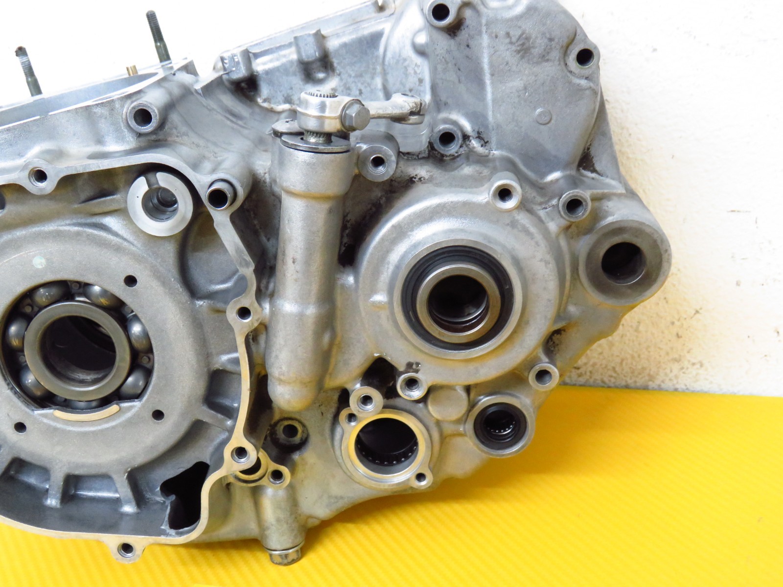 2005 Suzuki Dr-Z400s OEM CRANKCASE left right crank case cases MATCHING good