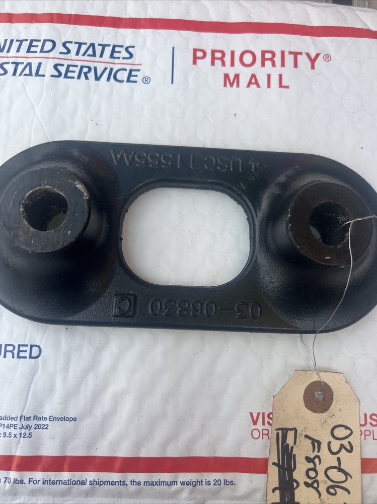 KENWORTH  - PETERBILT TORQUE ROD BRACKET 03-06830