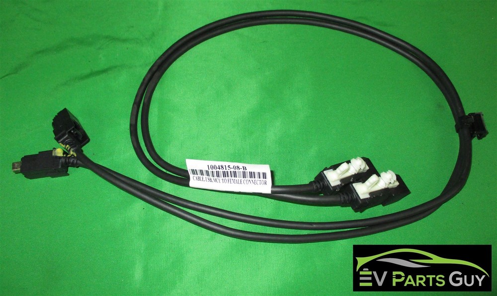 Tesla Model S 2012-2016 - FRONT OUTLET USB CABLE - 1004815-08-B