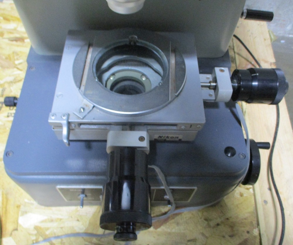 Nikon 6C-2 Optical Comparator Profile Projector w/ 2 Boeckeler 3486-1 Microcode