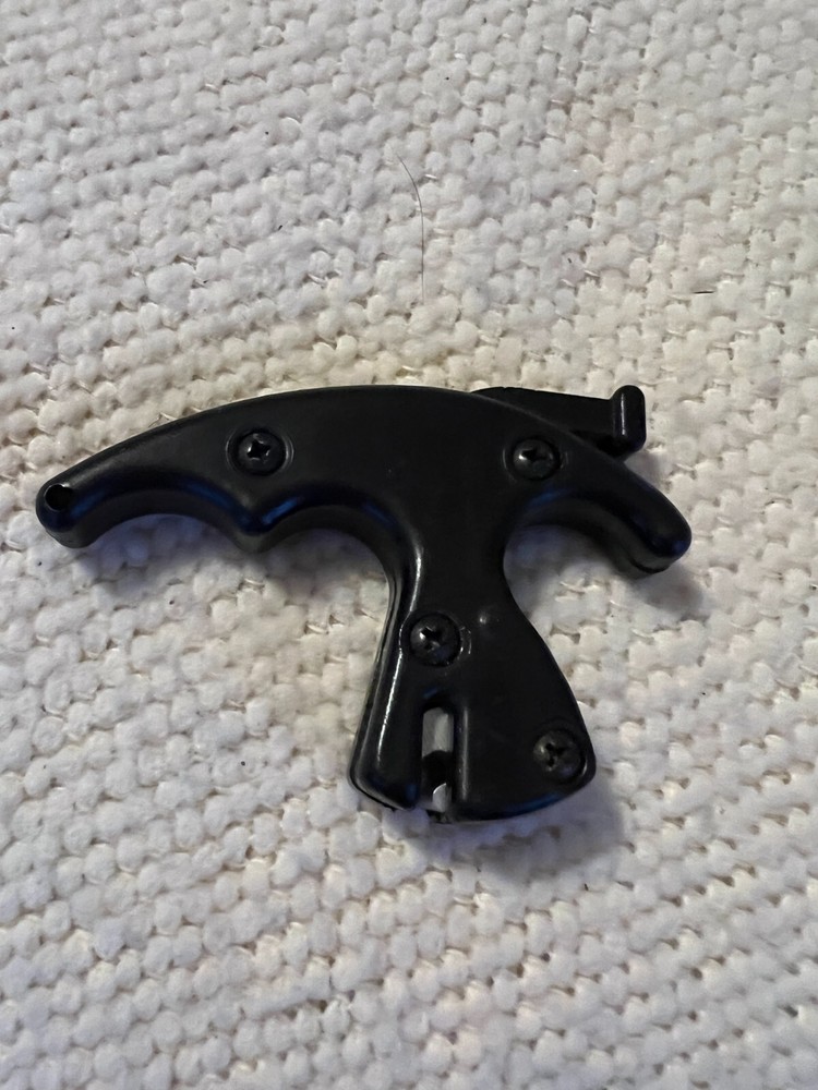 Vintage Pride Plastics Thumb Release