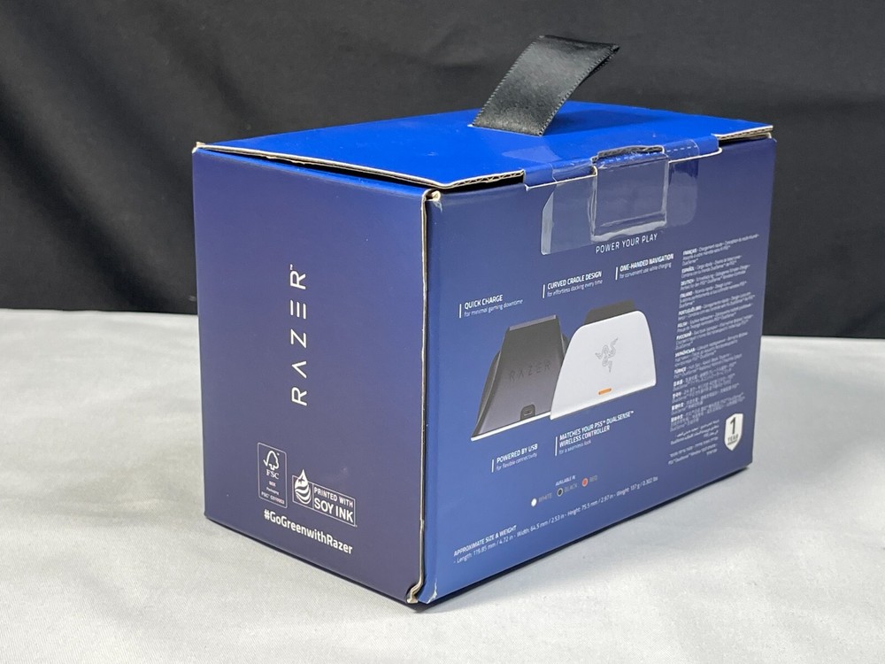 Razer White DualSense Wireless Controller Quick Charging Stand For PlayStation 5