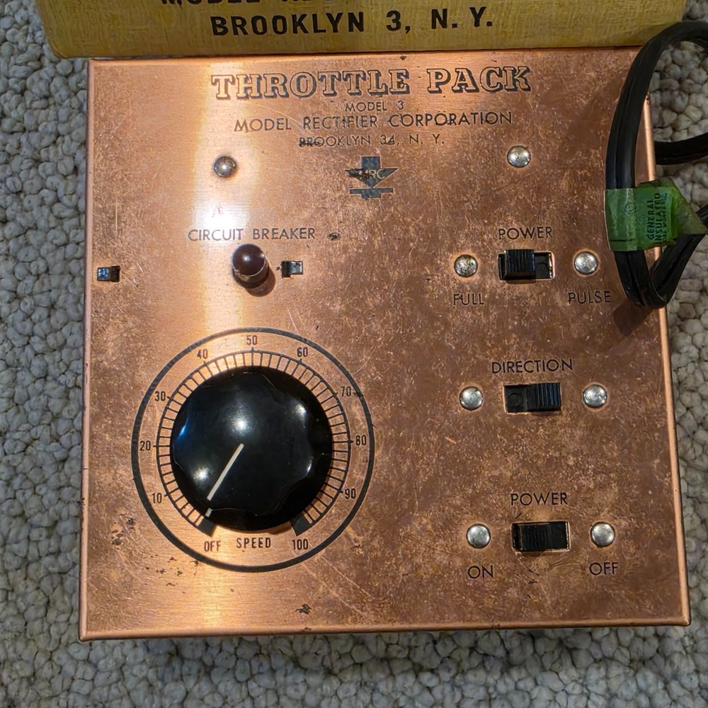 TYCO Trains HO Scale Model Train Hobby Transformer Controller #899V + Throttle P