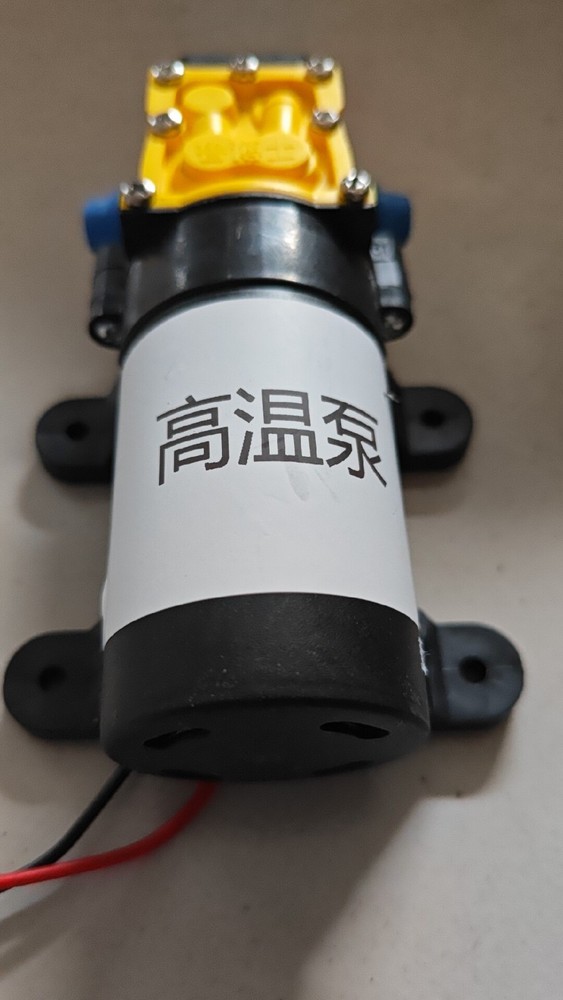 High-temperature pump for filling machine