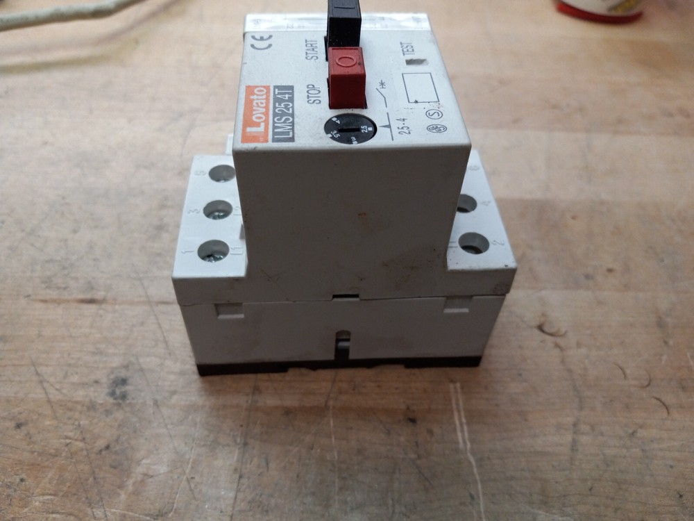 LOVATO LMS25 04T Manual Motor Starter