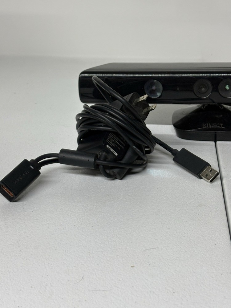 Microsoft Xbox 360 Kinect Sensor Motion Camera Black USB Wired for Console