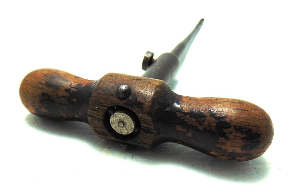 ANTIQUE GERMAN RATCHETING GIMLET INTERCHANGEABLE POINTS