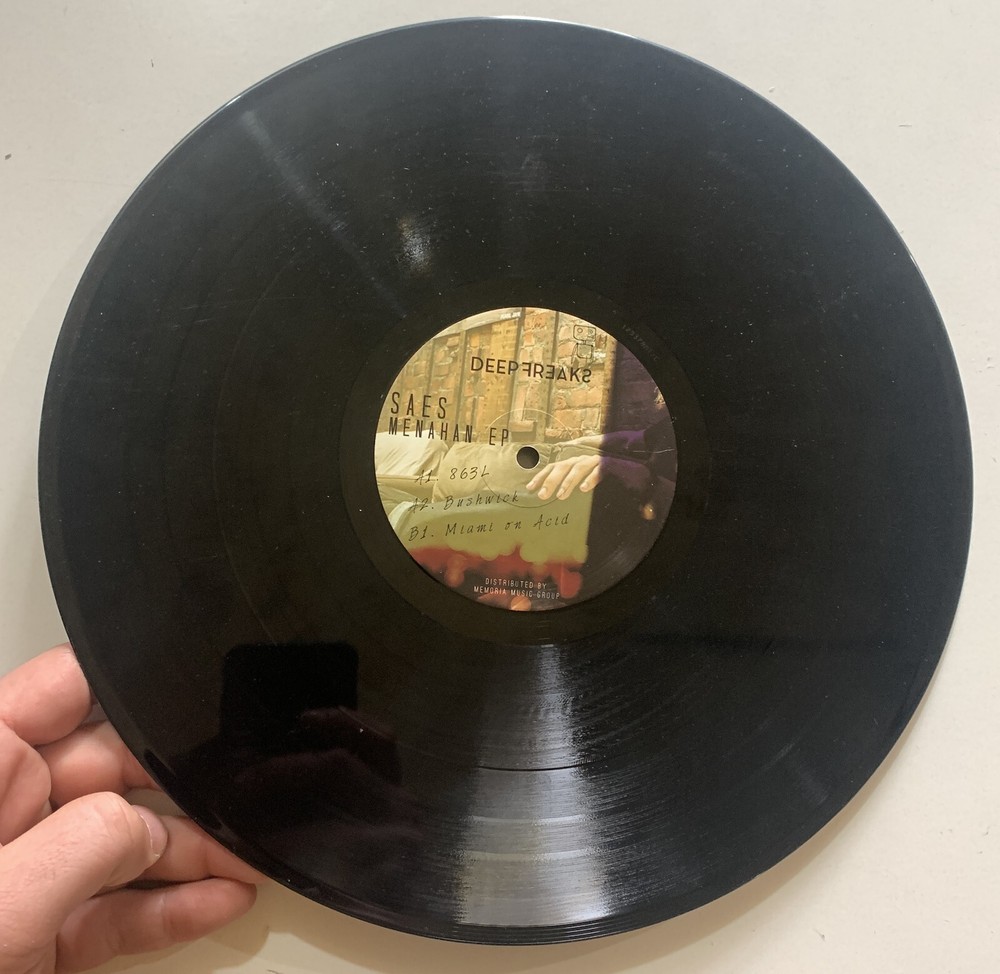 VINYL 12" SAES MENAHAN EP DEEPFREAKS
