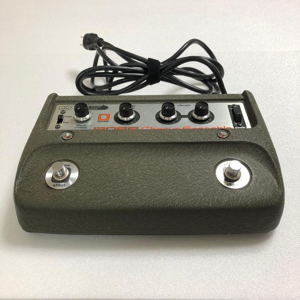 BOSS CE-1 Chorus Ensemble Effect Pedal