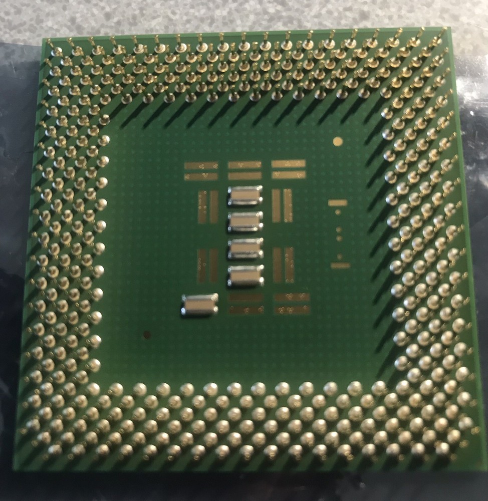Intel Celeron 633/128/66/1.7V CPU Processor SL4PA