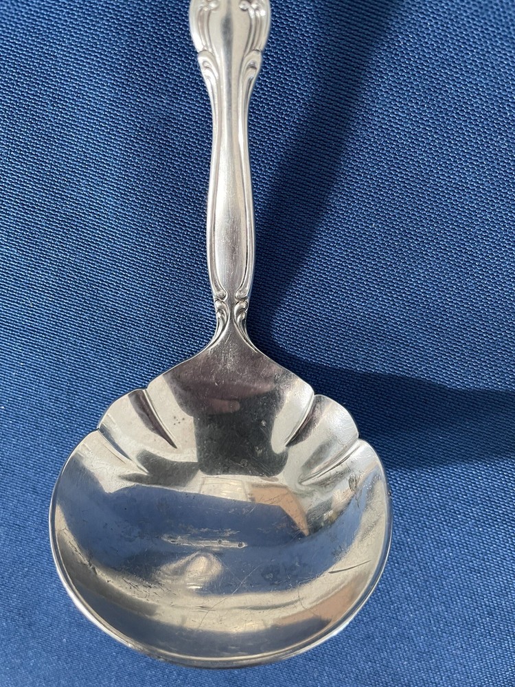 International Silver 1971 INTERLUDE Pattern Silver Plated Gravy Ladle - EUC
