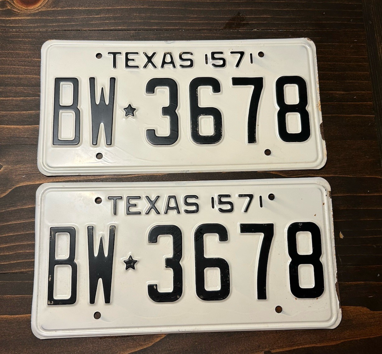1957 TEXAS VINTAGE LICENSE Passenger PLATE SET-PAIR.  BW*3678  NOS