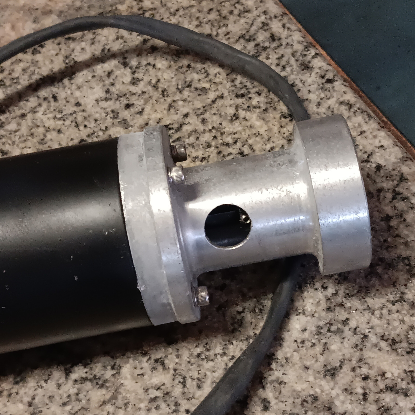 NEW BRUNSWICK SCIENTIFIC BIOFLO FERMENTOR MOTOR AGITATOR MIXER