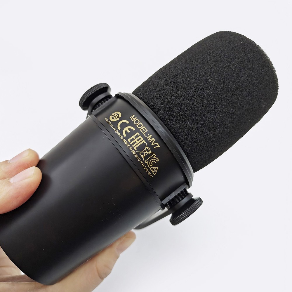 MV7 Dynamic Vocal Microphone Cardioid Form Factor USB/XLR Compatible US