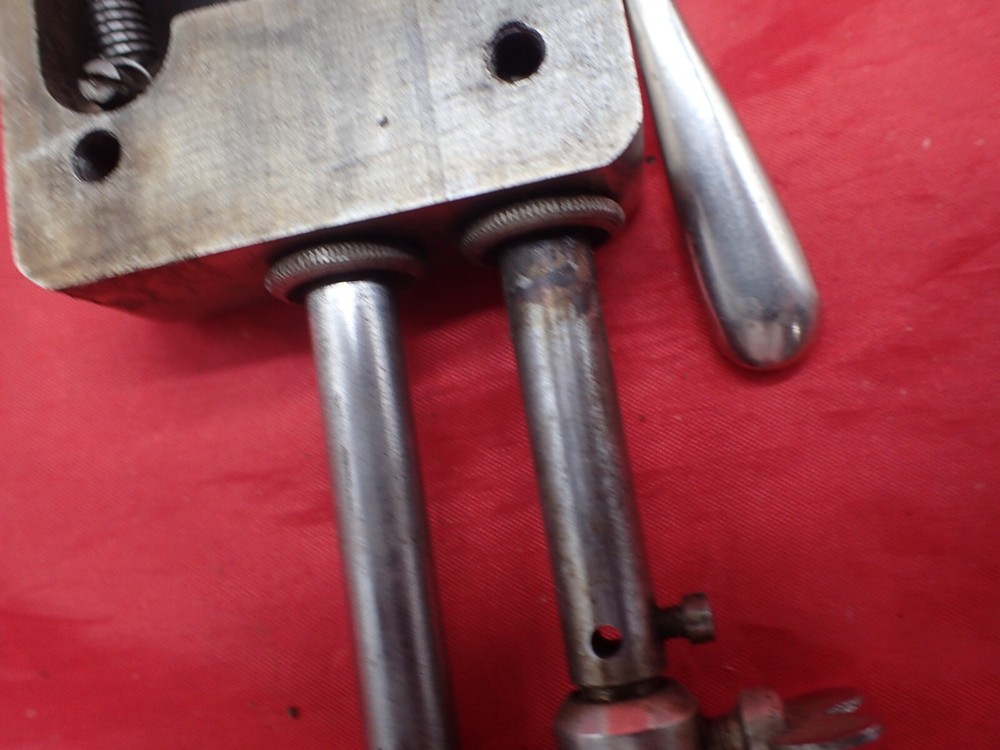 VINTAGE ELDREDGE B SEWING MACHINE PARTS Front Assembly