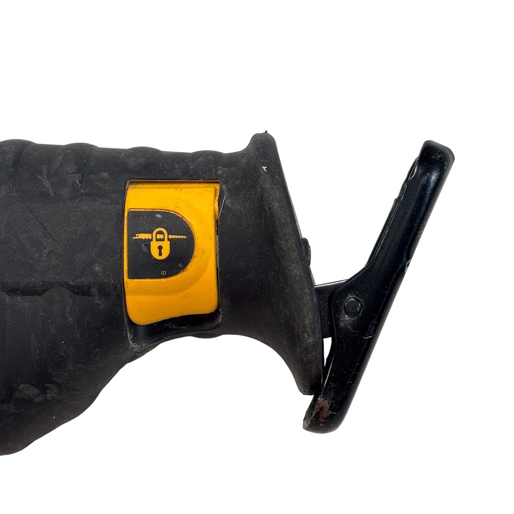 DeWalt DCS381 20V MAX Cordless Variable Speed Reciprocating Saw