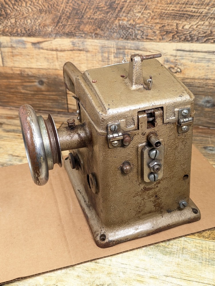 Bonis Never Stop Model A-21 Sewing Machine UNTESTED