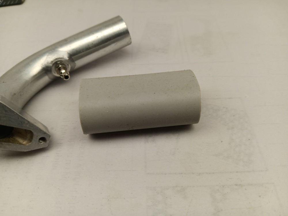 Exhaust Header & Mounting Screws for RC & Model Airplane Engine