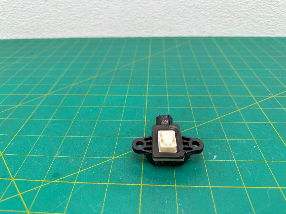 15-17 JAGUAR XJ XF WINDSHIELD HUMIDITY TEMPERATURE CONTROL SENSOR OEM