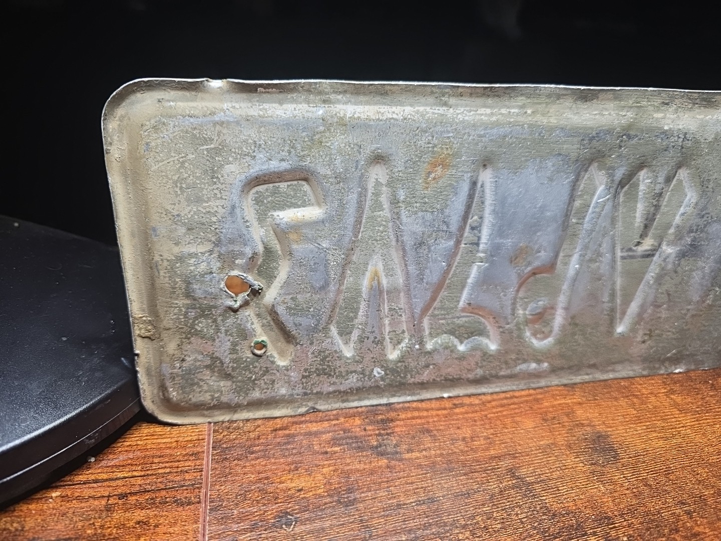 Original Desert Storm / Gulf War Era Iraqi License Plate. Black Green Unique.