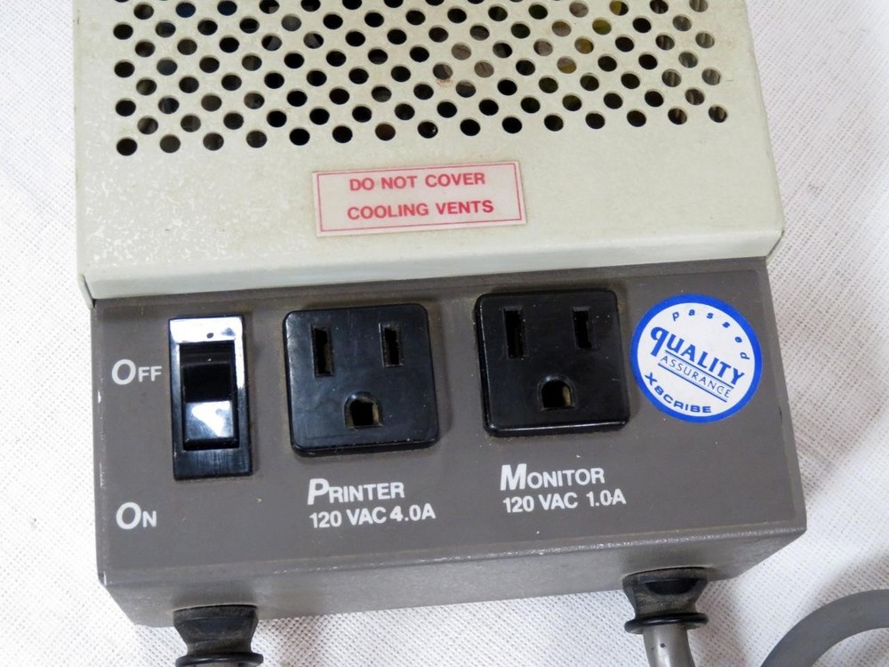 Vintage 1970-80's Xscribe Data System Superbrain Computer -AS-IS - PLEASE READ