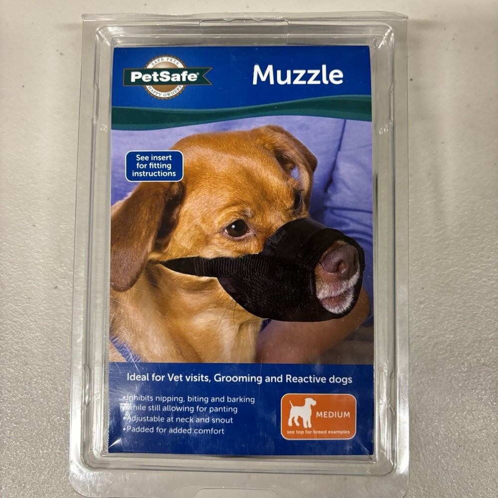 PetSafe Muzzle Medium. Black. New In Box.