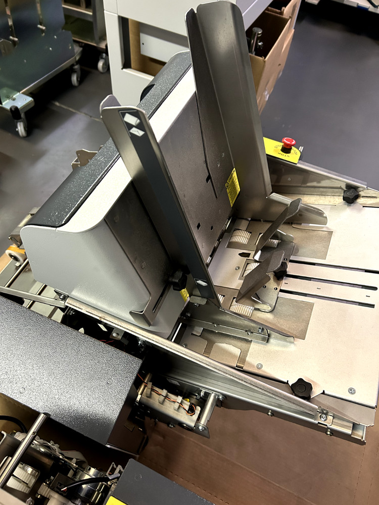 DS600i Versa Feeders module