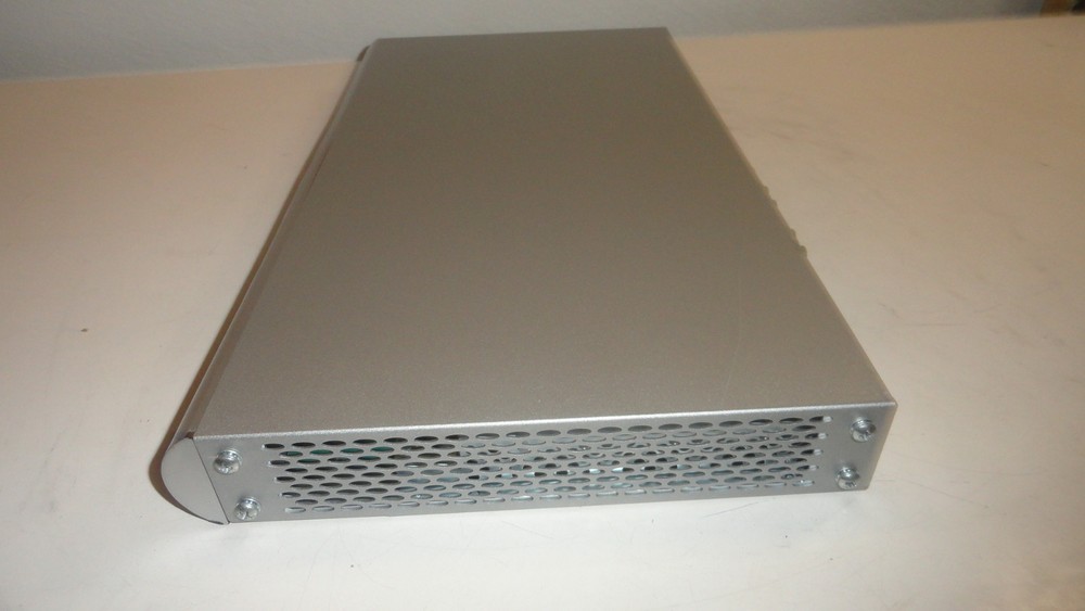 POLYCOM VSX 7000e 2201-22230-201 VIDEO CONFERENCING UNIT