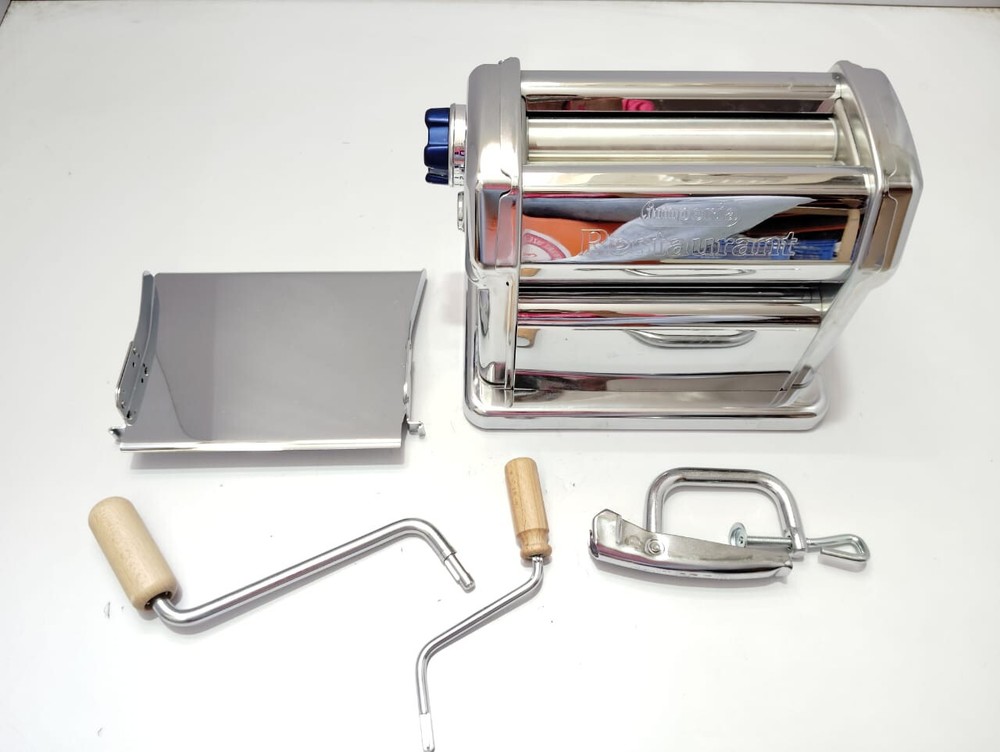 IMPERIA RESTAURANT PASTA MACHINE