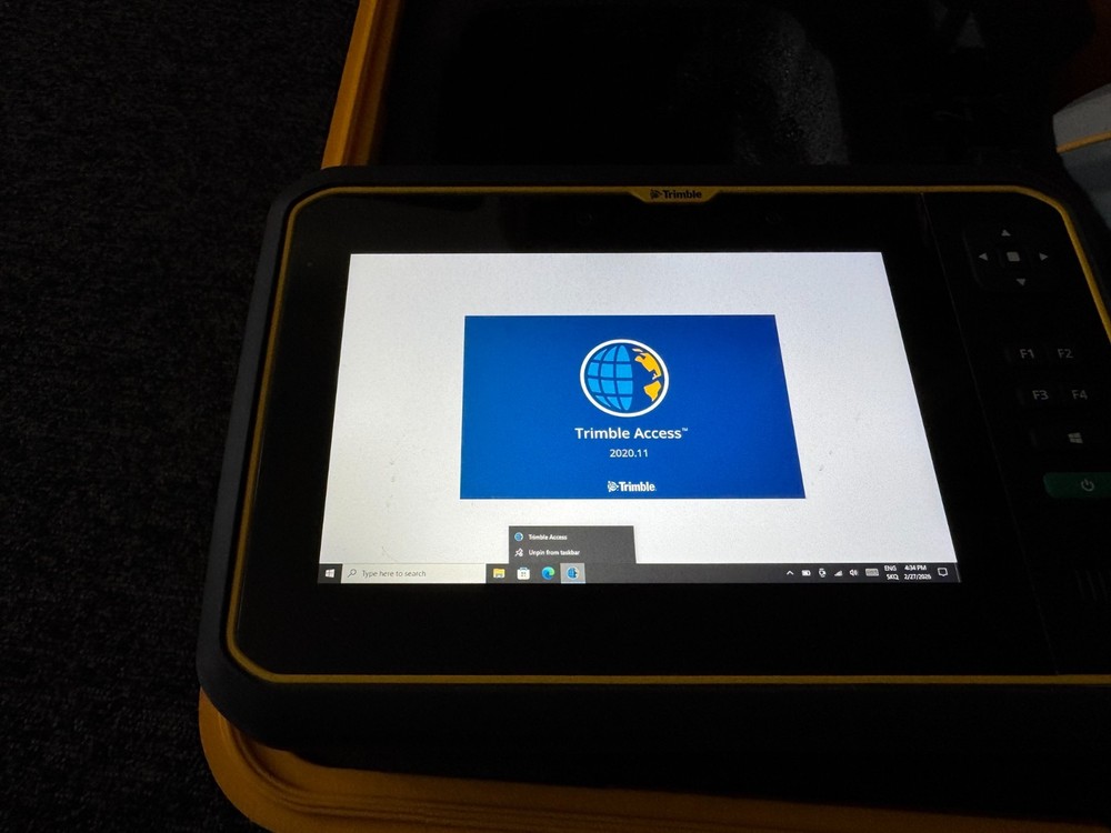 Trimble R8S Model 4 with trimble t7 Controller and trimble access