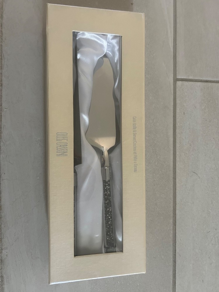 Oleg Cassini Crystal Hematite Cake Knife & Server