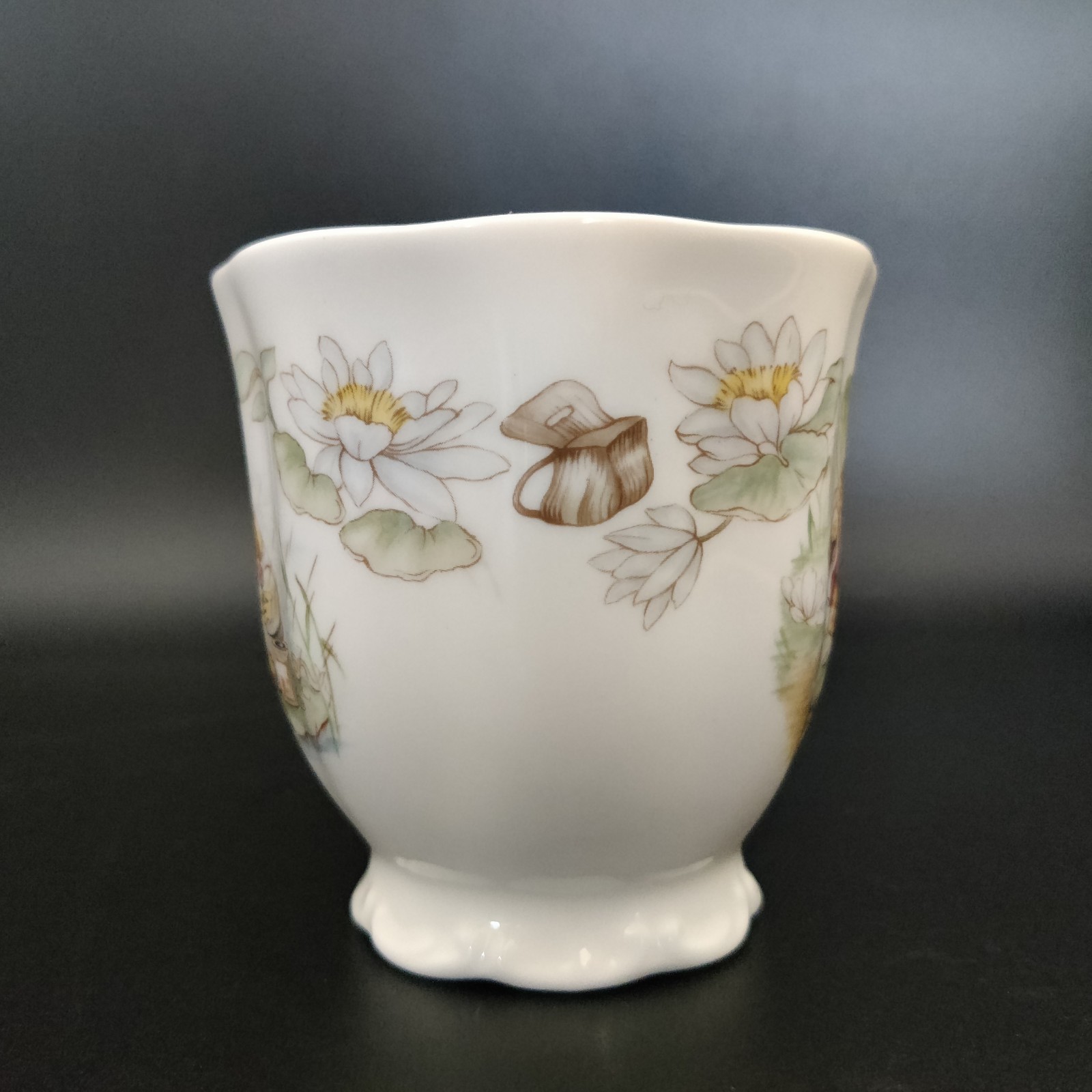 Vtg Royal Albert Jeremy Fisher Mug from The World of Beatrix Potter Series 1986