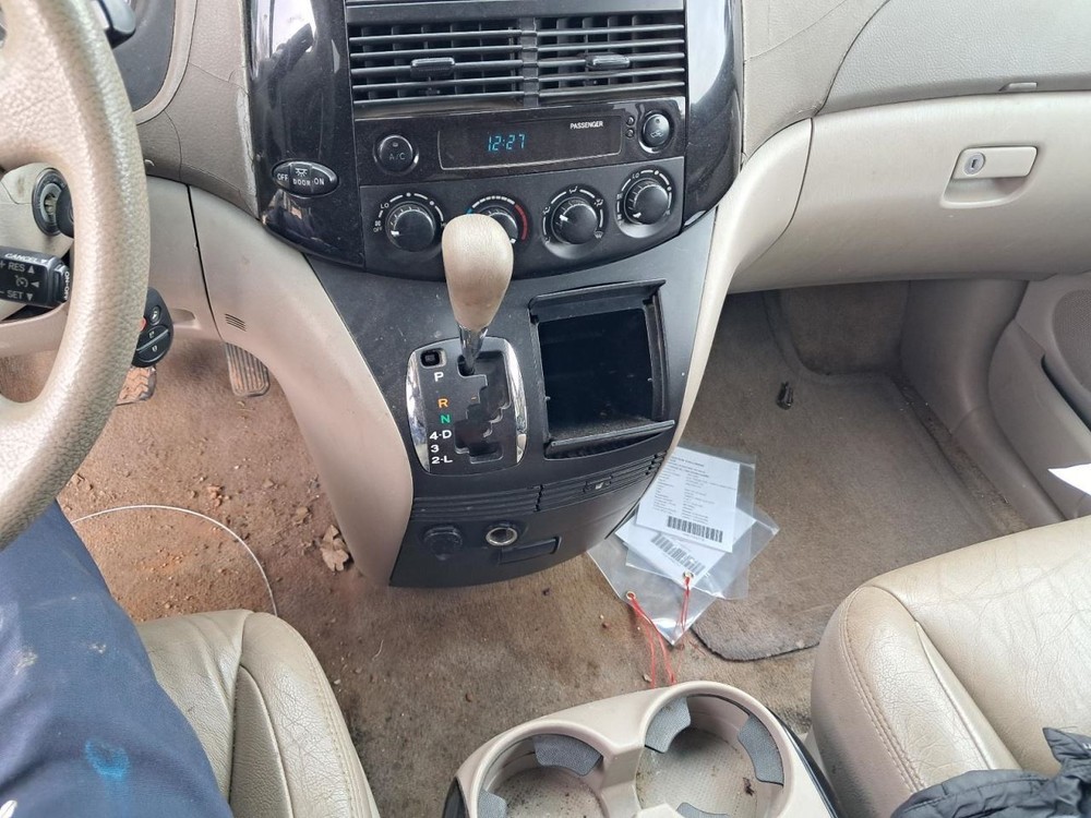 Driver Front Window Regulator Electric Fits 04-10 SIENNA 4877705