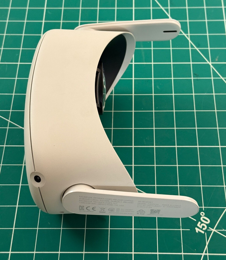 Oculus Meta Quest 2 VR Replacement Headset Only 64GB Fully tested and Functional