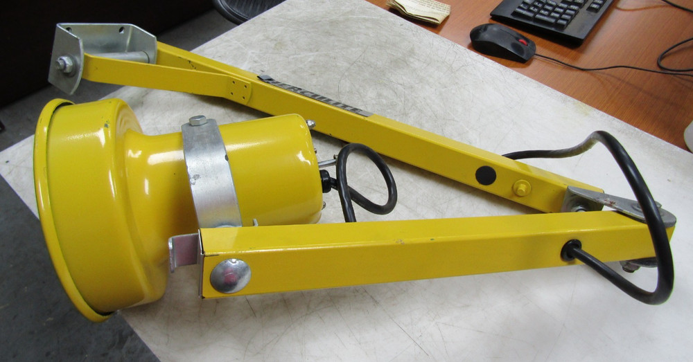 💥HERCULITE HL-40FL DOCK LOADING LIGHT
