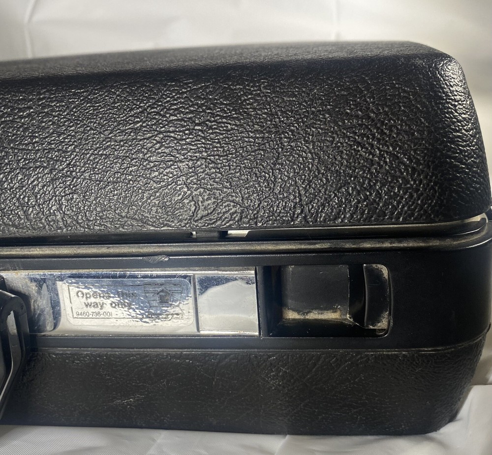 Vtg Communicase By Portacom Amplifier Speaker Suitcase DOES NOT WORK