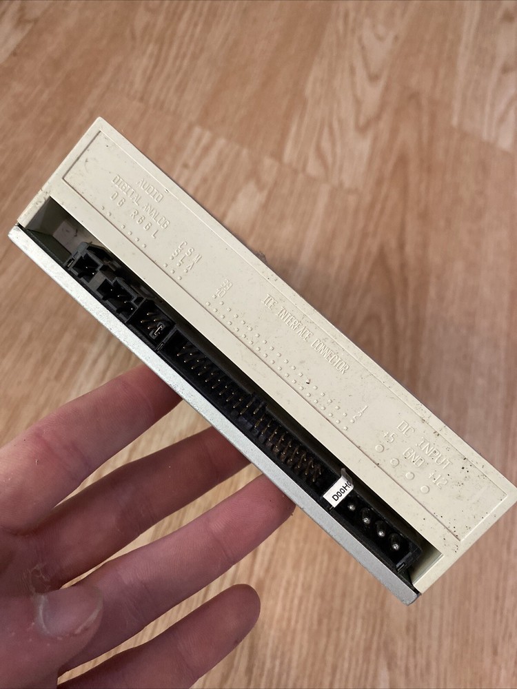 Cyberdrive dml66d DVD-ROM Drive Tested