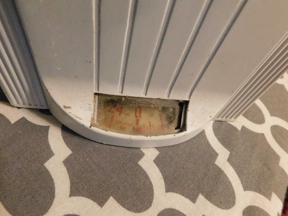 Landers Frary & Clark Scale Vintage