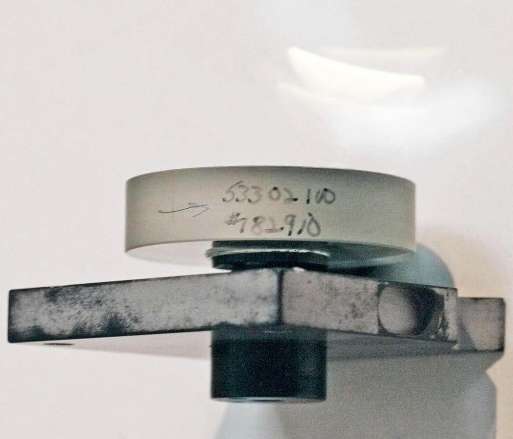 OPTICAL GRATING, Serial Number 183766, from Waters 996 Photodiode Array Detector