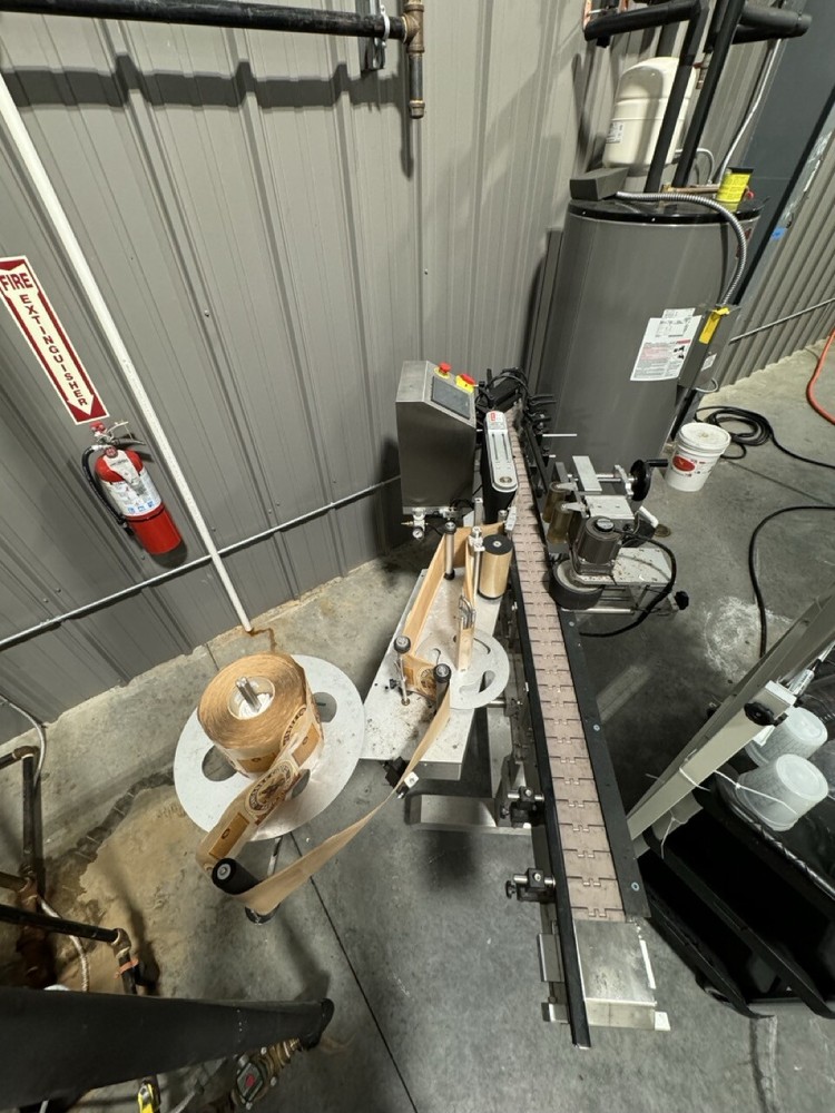Pack Leader PL-501 Wrap Around Automatic Labeler, 2023