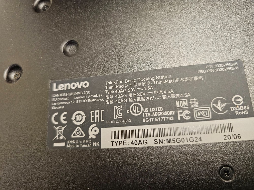 Lenovo 40AG0090US ThinkPad Basic 90W Docking Station Black