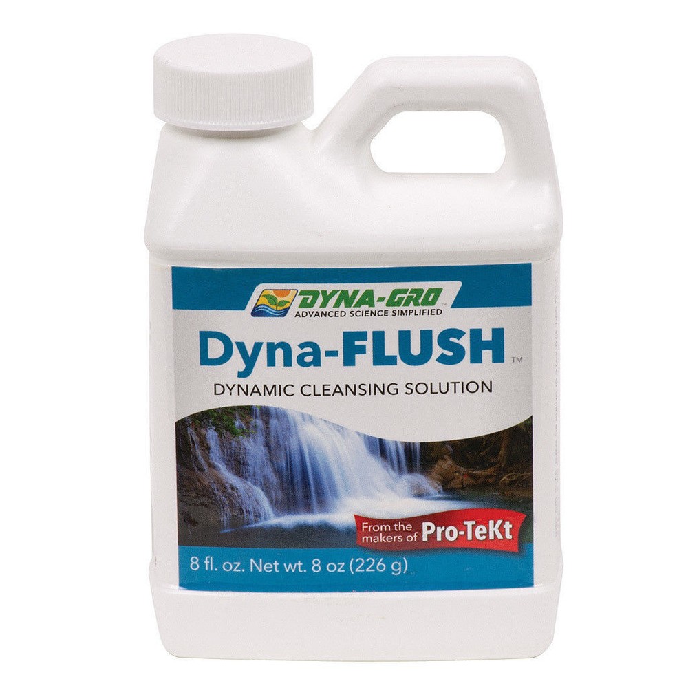 Dyna Gro Dyna Flush 8 oz. Dynamic Cleansing Solution