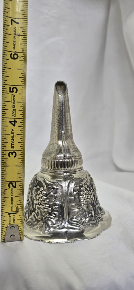 Silver Plated Wine Aerator (Grape Clusters on Gables)