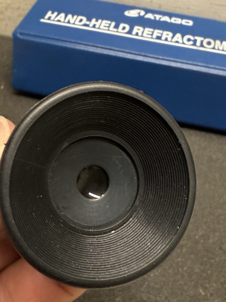 Atago ATC-2E Hand-Held Refractometer Pre owned Nice