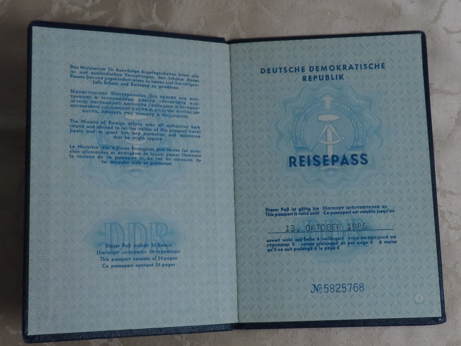 Passport DDR With Many Stamps ! E