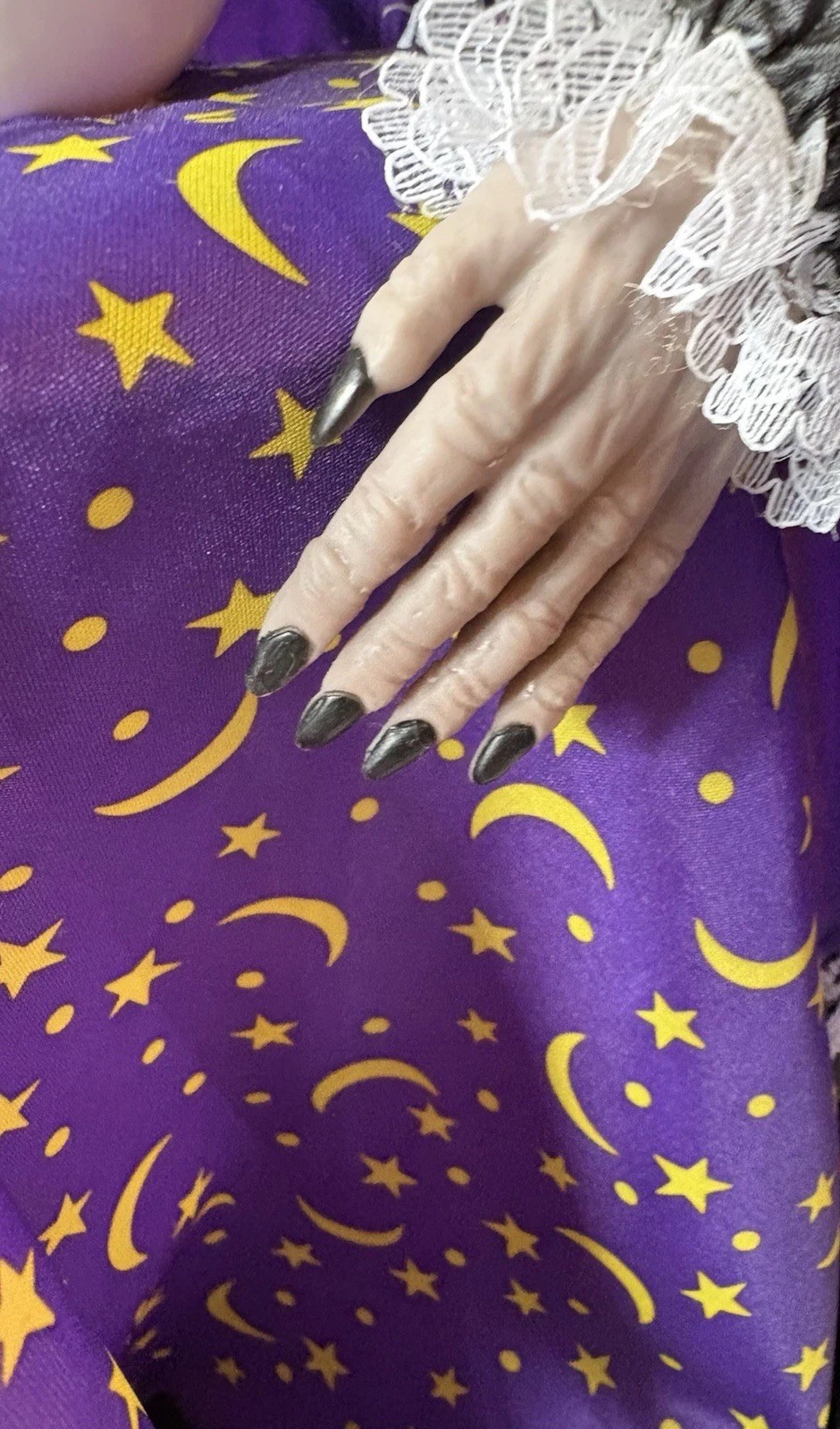 Gemmy Halloween Large Fortune Teller Witch Animated Electric Talks Hands Move26"