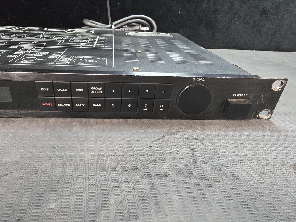 Roland GP-8 Guitar Effects Processor Multi Effector Rack Unit Used