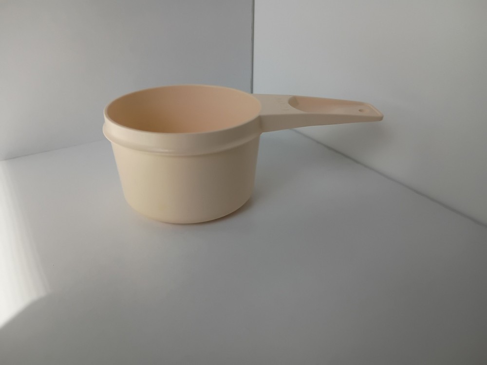 Tupperware 1/2 Measuring Cup Replacement Almond