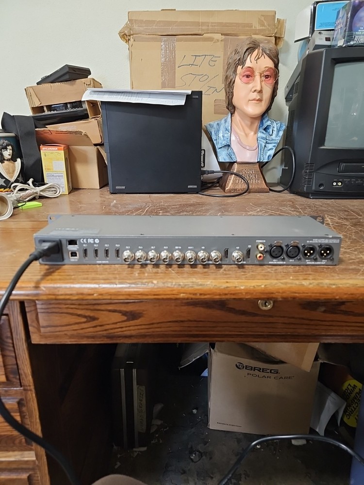 Blackmagic Design ATEM Production Studio 4K – 8-Input Live Switcher
